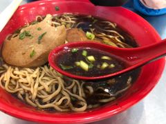 -易记皮肚面(明瓦廊店)