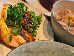 香草鸡肉甜菜根煎饼-FUNK & KALE BY WAGAS(长宁尚嘉)