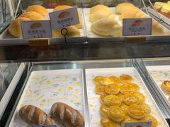 -浓心爷爷·现烤面包(岭南新世界店)