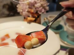 -燕庭·纯燕窝·甜品下午茶(南京西路店)
