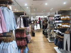 -优衣库(东莞东城万达广场店)