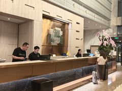 -上海虹桥西郊假日酒店