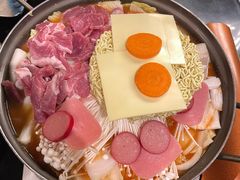 -炙韩料理·部队锅专门店