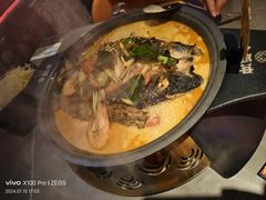 -令狐冲·炭烤活鱼(宝龙店)