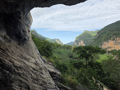 -皇帝洞