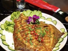 -安东海鲜烧烤大排档(普兰店区店)
