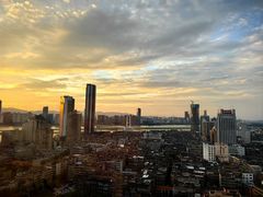 -东方豪景花园酒店·怡景旋转餐厅