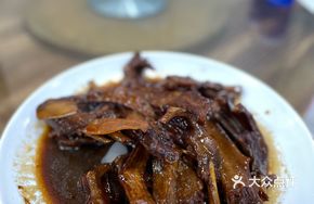 Braised Duck Wings and Duck Feet