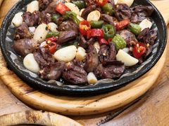 -老东镇啤酒屋海鲜加工·蒸汽海鲜·海鲜烧烤(台东店)