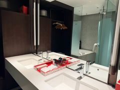 -上海外滩茂悦大酒店