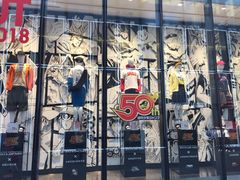 -优衣库(深圳万象天地旗舰店)