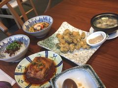 卤肉饭-度小月(百老汇美食街店)