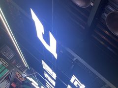 -极限PLAY运动娱乐新世界·团建派对表演休闲馆·室内高空游乐园