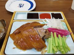 满園烤鸭-满园烤鸭·春饼(太原街万达店)