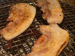 -铭牛烧肉·和牛海鲜自助(高新月牙湖店)
