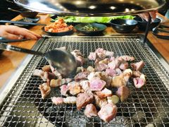 -肉甲韩国木炭烤肉(新壹街1店)