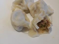 -亮马河饭店翠雅咖啡厅