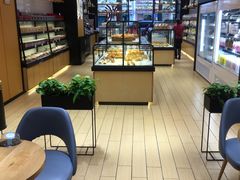 面包甜点陈列柜-御蝶坊生日蛋糕KNAC(创业店)