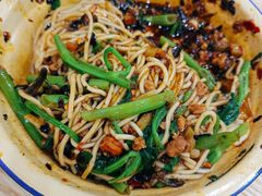 -张记奔吃小面