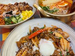 -万能料理屋(钟鼓岭路店)