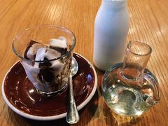 -ROAST coffee & eatery