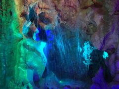 -泰安地下龙宫景区