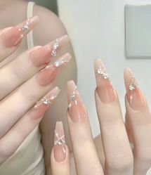-悦指间美甲美睫