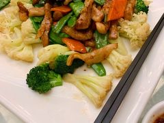 -东豪园林海鲜酒家(南港路辅路店)