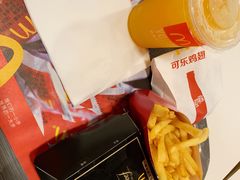 -麦当劳(宝山大厦店)