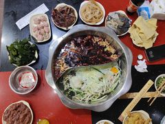 -储奇门鳝鱼火锅(总店)