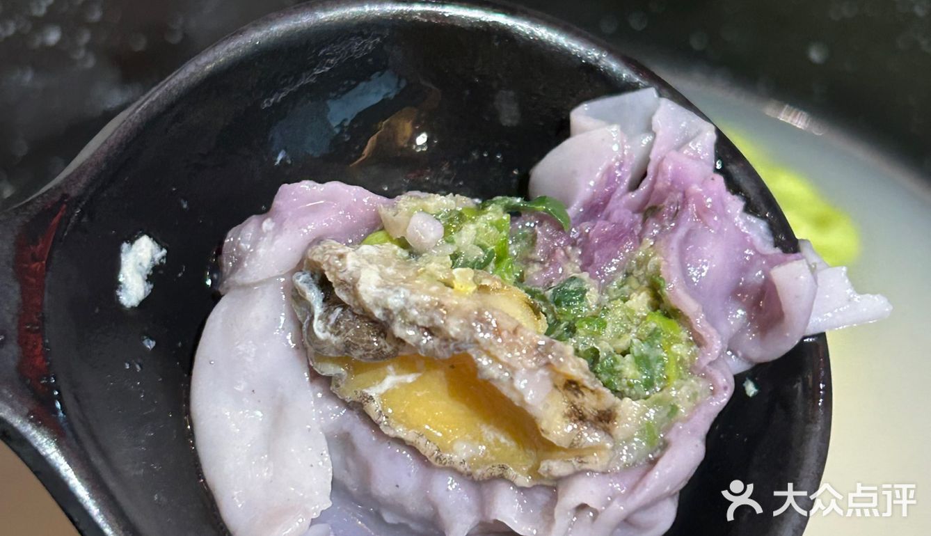 青岛老城区的鱼汤混沌，好吃[强]
