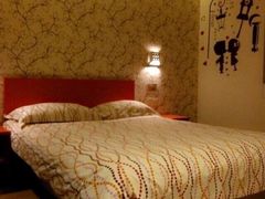 -布丁严选酒店(杭州武林西湖文化广场地铁站店)