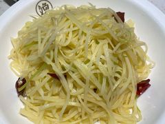 酸辣土豆丝-江渔儿酸菜鱼·拔草餐厅(虎门君乐汇店)