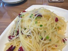 -严记小天府酸菜鱼(西四路店)