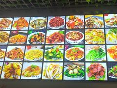 -李哥海鲜烧烤家常菜(孔雀城店)