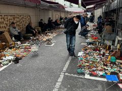 -云洲古玩城(大木桥路店)