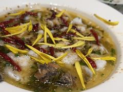 -渔语鱼酸菜鱼新川菜(来福士店)