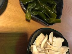 -尚品小土屋涮毛肚(李沧万达店)