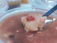 红豆香芋-六姑龟苓膏糖水卤水店