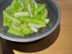 丝瓜毛豆煲-蜜桃餐厅·伴山(海岸城店)