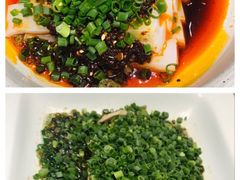 葱椒清远鸡-俏巴渝·家宴·生日宴(锦绣城店)