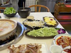 -土连锅·现熬养生汤锅(梁家巷店)