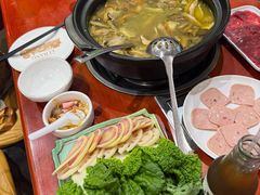 -菌之家·专业纯野生菌火锅·特色炒菌