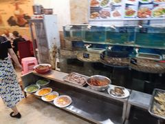 -鑫渔港海鲜本地菜·山海关浑锅(东戴河店)