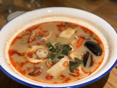 冬阴功捞檬粉-阮氏娘·越南料理(双子塔店)