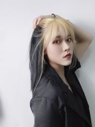 -苏豪路易士·嘉玛发廊