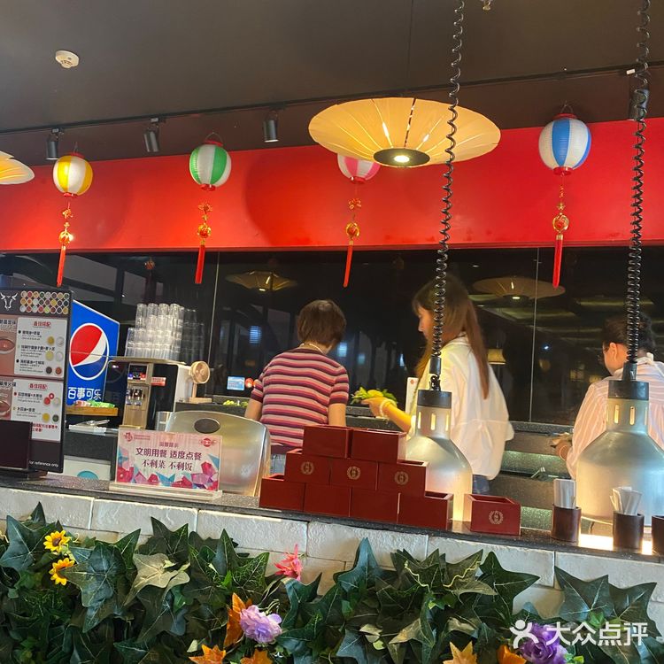 59,69,和89的，三个人每人选了一套