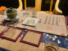 -光海书局(南京东路第一百货店)