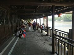 -丝绸小镇荻港古村