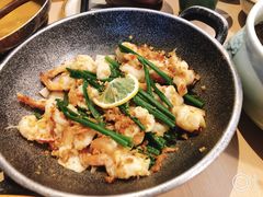 锅里的脆脆虾-吃饭皇帝大土家民族菜(正大广场店)